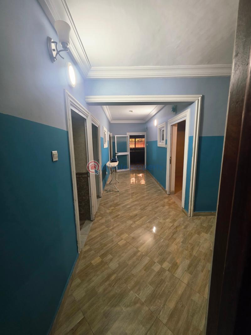 5 bedroom House For Sale Comm 18 Spintex Accra - 6