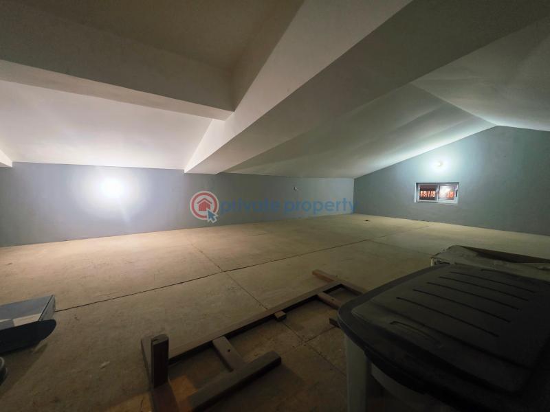 5 bedroom House For Sale Comm 18 Spintex Accra - 14