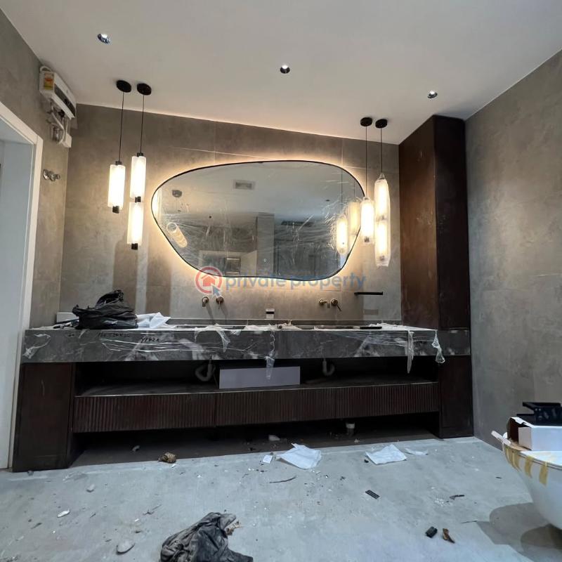5 bedroom House For Sale Bawaleshie Road East Legon Accra - 11
