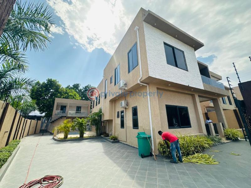 5 bedroom Detached Bungalow For Sale East Airport Airport Residential Area Accra - 6