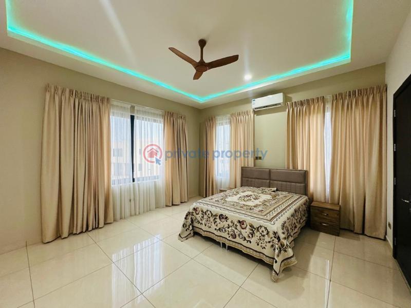 5 bedroom Detached Bungalow For Sale East Airport Airport Residential Area Accra - 7