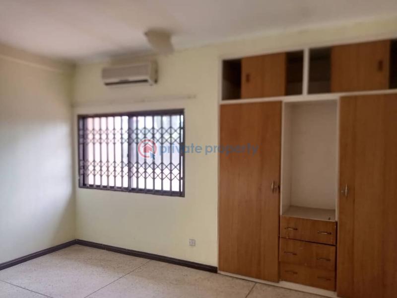 5 bedroom House For Sale Roman Ridge Accra - 12