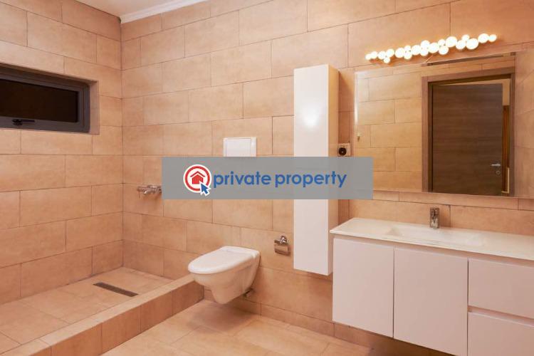5 bedroom Townhouse For Sale &nbsp;frafraha Road Adenta Municipal Accra - 2