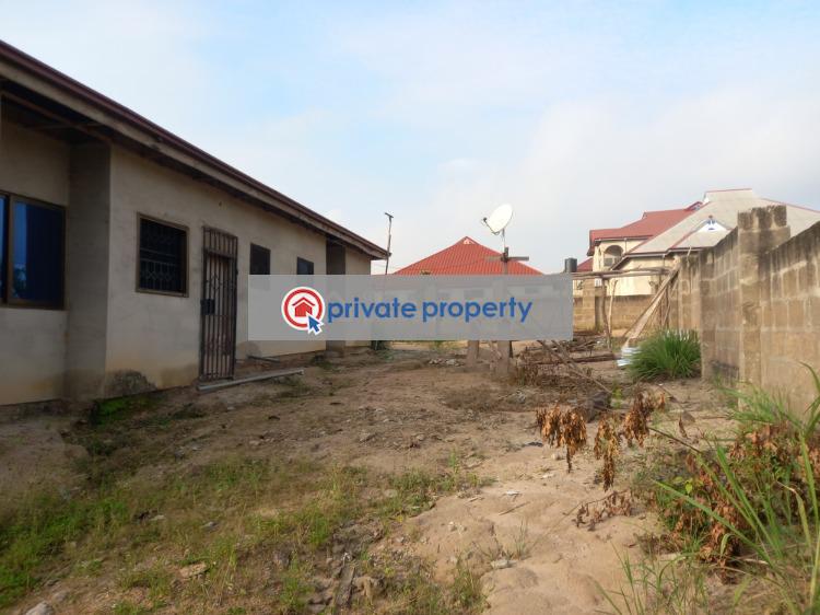5 bedroom House For Sale &nbsp;mampongteng Near Education. Kumasi Metropolitan Ashanti - 5