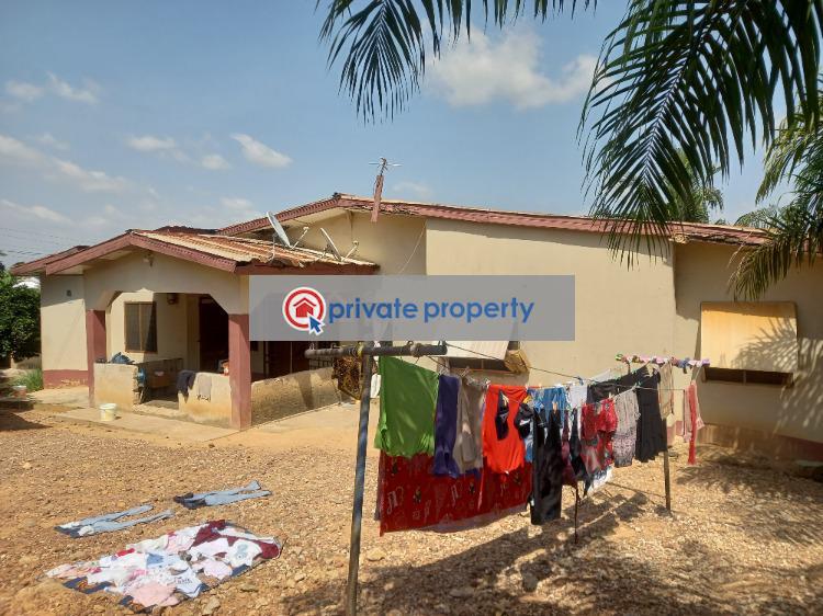 5 bedroom House For Sale &nbsp;meduma After Tafo Pankrono. Kumasi Metropolitan Ashanti - 4