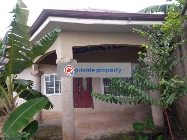 5 bedroom House For Sale &nbsp;nwamase After Kenyasi Abrem. Kumasi Metropolitan Ashanti - 5
