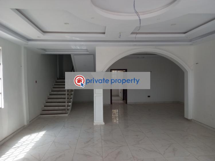 5 bedroom House For Sale &nbsp;kronum Near Suame. Kumasi Metropolitan Ashanti - 7