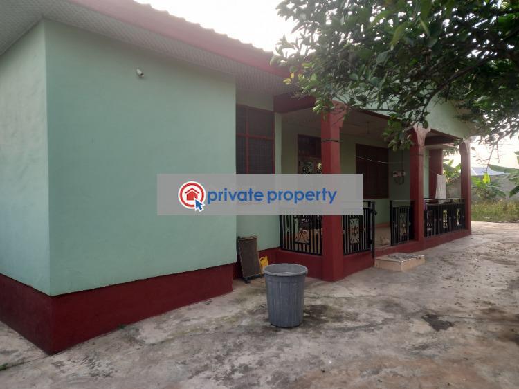5 bedroom House For Sale &nbsp;aboaso/ Adwumakaase. Kumasi Metropolitan Ashanti - 2