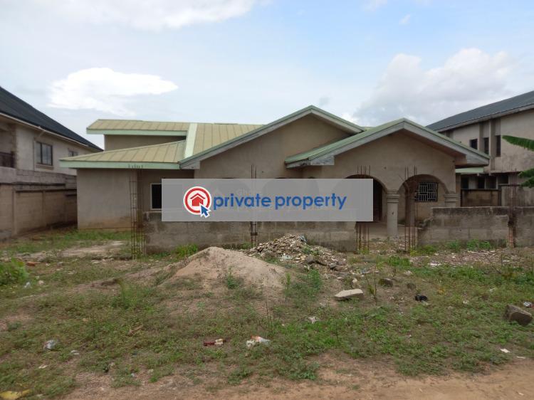 5 bedroom House For Sale &nbsp;anwomaso On Tech Road. Kumasi Metropolitan Ashanti - 0