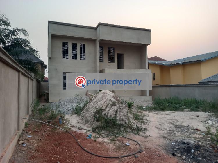 5 bedroom House For Sale &nbsp;ahenema Kokoben After Santasi. Kumasi Metropolitan Ashanti - 2
