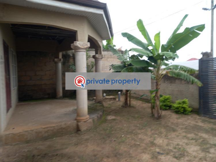 5 bedroom House For Sale &nbsp;nwamase After Kenyasi Abrem. Kumasi Metropolitan Ashanti - 4