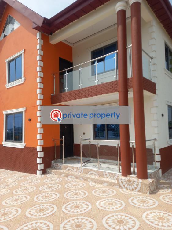 5 bedroom House For Sale &nbsp;kronum Near Suame. Kumasi Metropolitan Ashanti - 4