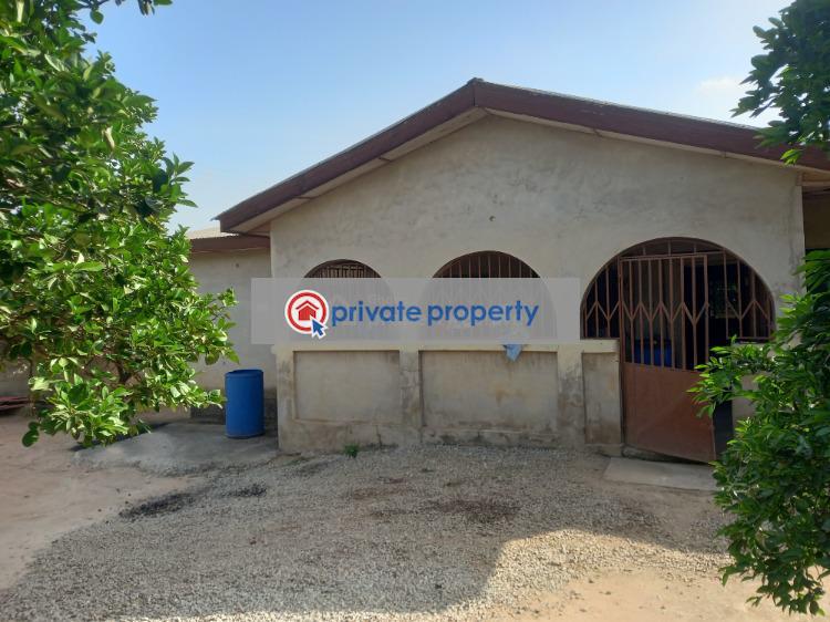5 bedroom House For Sale &nbsp;kenyasi Truba. Kumasi Metropolitan Ashanti - 9