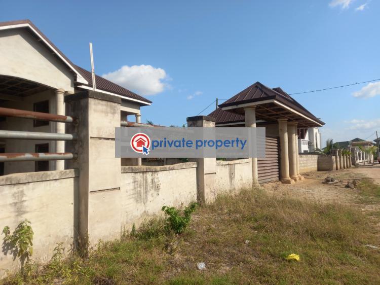 5 bedroom House For Sale &nbsp;asokore Mampong Near Knust/ Tech. Kumasi Metropolitan Ashanti - 4
