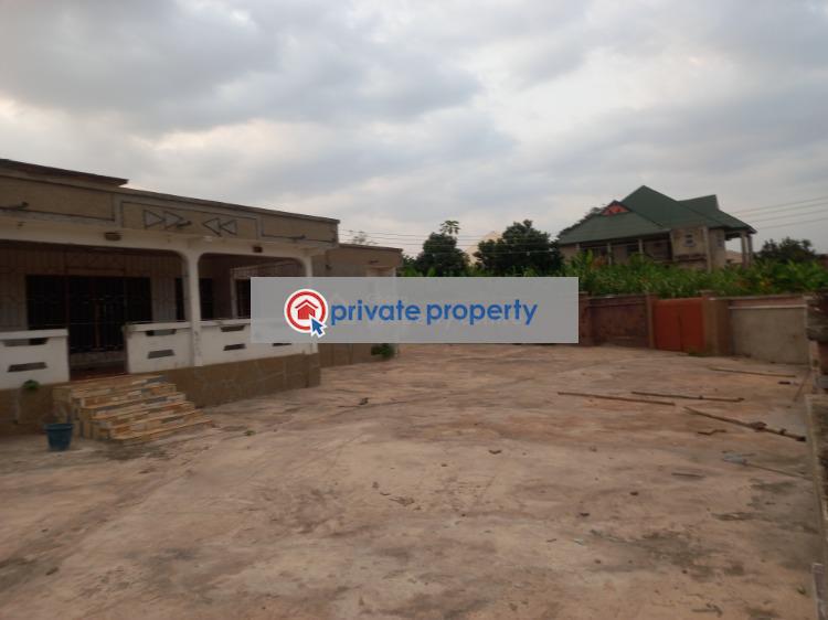 5 bedroom House For Sale &nbsp;sepe Dote/ Timpom Buokrom Estate Junction. Kumasi Metropolitan Ashanti - 5