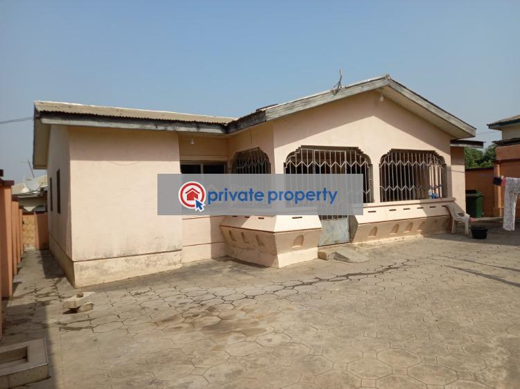 5 bedroom House For Sale asenua After Anwiaa Meduma Kumasi Metropolitan ...