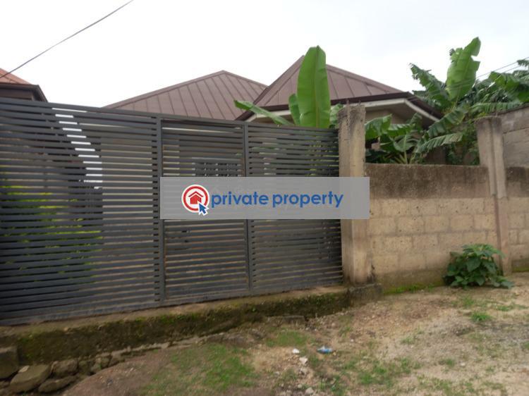 5 bedroom House For Sale &nbsp;nwamase After Kenyasi Abrem. Kumasi Metropolitan Ashanti - 1