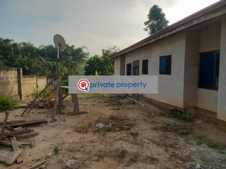 5 bedroom House For Sale &nbsp;mampongteng Near Education. Kumasi Metropolitan Ashanti - 3