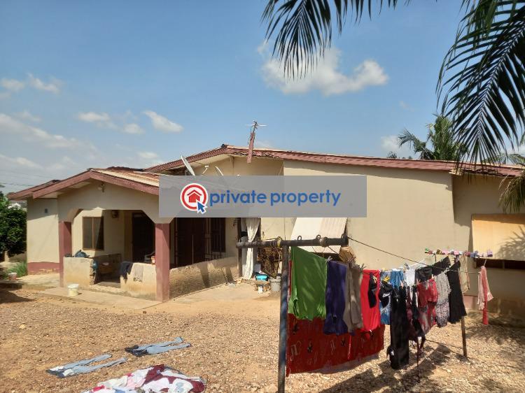 5 bedroom House For Sale &nbsp;meduma After Tafo Pankrono. Kumasi Metropolitan Ashanti - 8