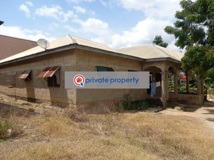 5 bedroom House For Sale &nbsp;adubinsu Atimatim Road. Kumasi Metropolitan Ashanti - 2