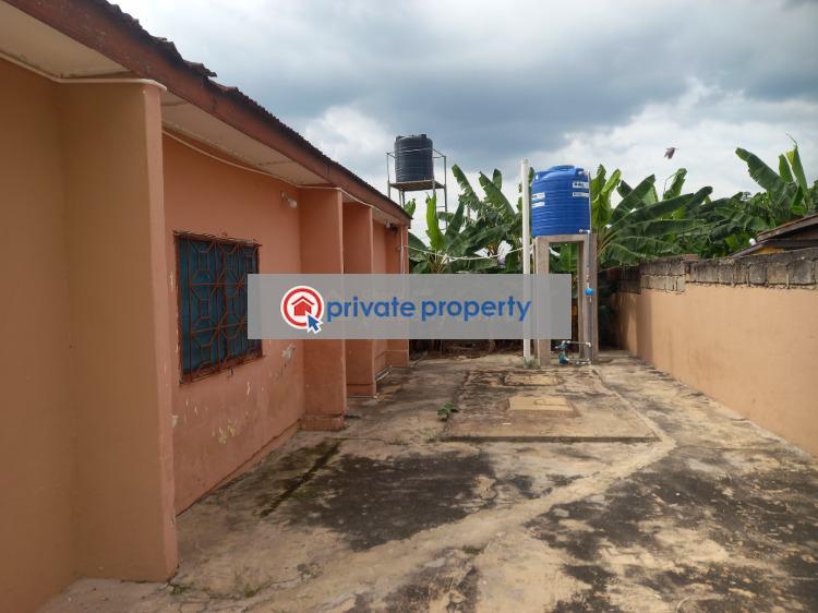 5 bedroom House For Sale &nbsp;ejisu Akyawkrom Near Anita Hotel. Ejisu-Juaben Municipal Ashanti - 4