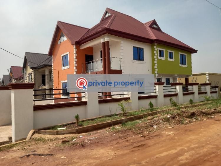 5 bedroom House For Sale &nbsp;kronum Near Suame. Kumasi Metropolitan Ashanti - 1