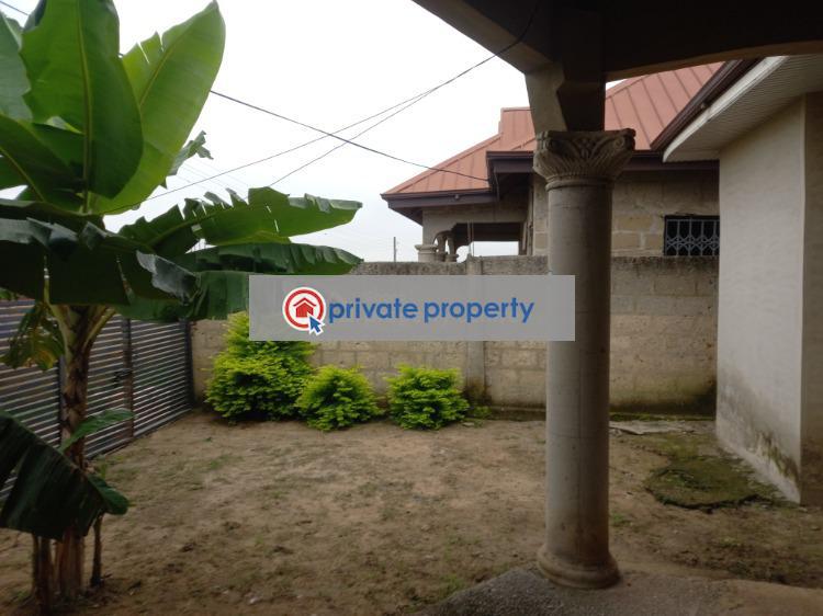 5 bedroom House For Sale &nbsp;nwamase After Kenyasi Abrem. Kumasi Metropolitan Ashanti - 3