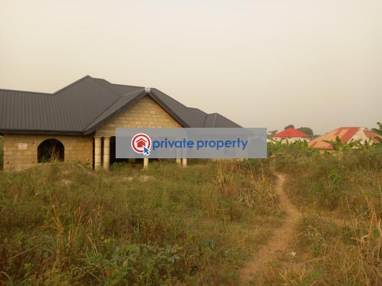 5 bedroom House For Sale &nbsp;ahodwo, Near Krobo, Mampongteng Kenyasi Bosore. Kwabre Ashanti - 12