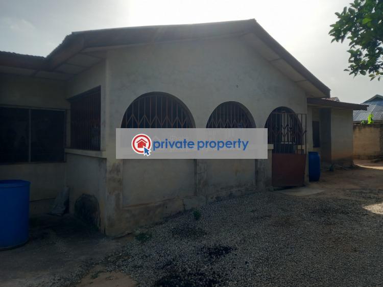 5 bedroom House For Sale &nbsp;kenyasi Truba. Kumasi Metropolitan Ashanti - 1