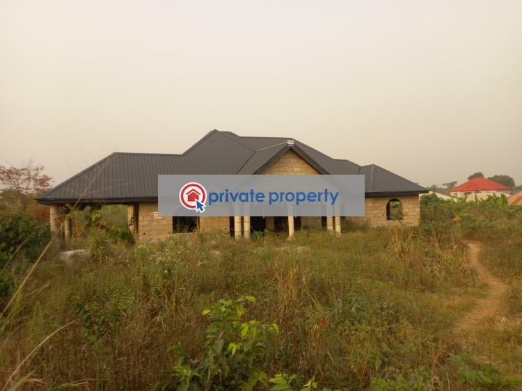 5 bedroom House For Sale &nbsp;ahodwo, Near Krobo, Mampongteng Kenyasi Bosore. Kwabre Ashanti - 7