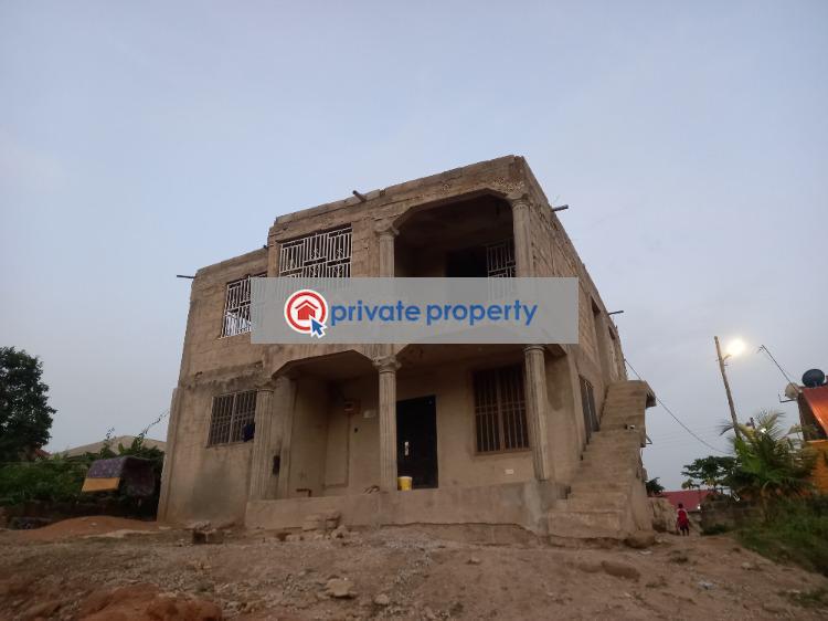 5 bedroom House For Sale &nbsp;akokuamo Near Parkoso Kumasi Metropolitan Ashanti - 4
