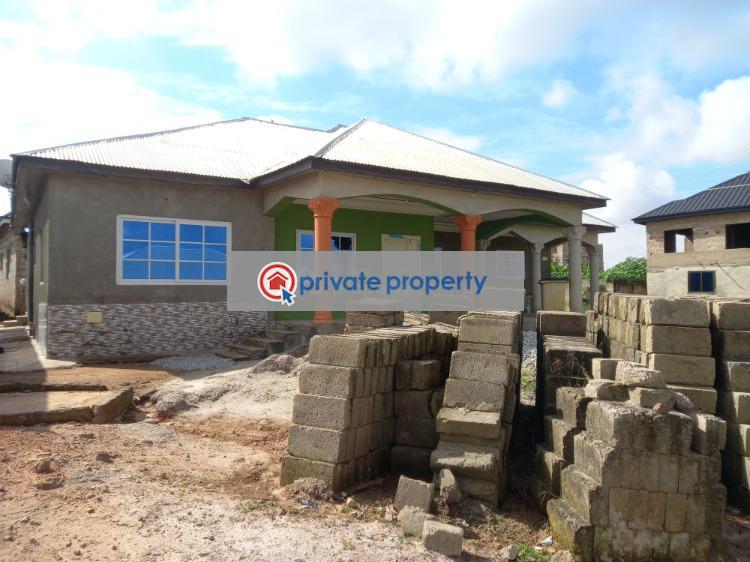 5 bedroom House For Sale &nbsp;buoho Sasa After Kronum Afrancho. Afigya-Kwabre Ashanti - 3