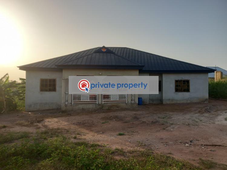 5 bedroom House For Sale &nbsp;adesina/ Antoa. Kumasi Metropolitan Ashanti - 3
