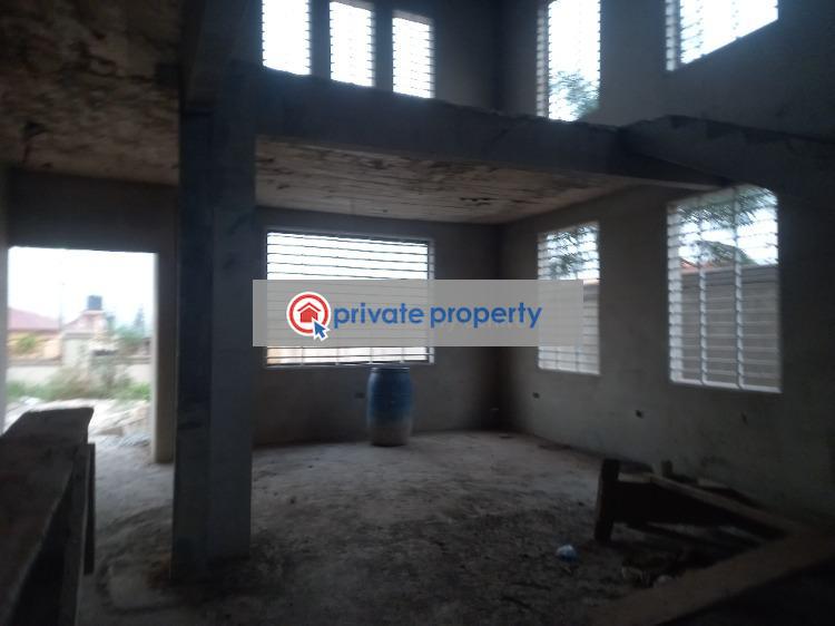 5 bedroom House For Sale &nbsp;ahenema Kokoben After Santasi. Kumasi Metropolitan Ashanti - 9