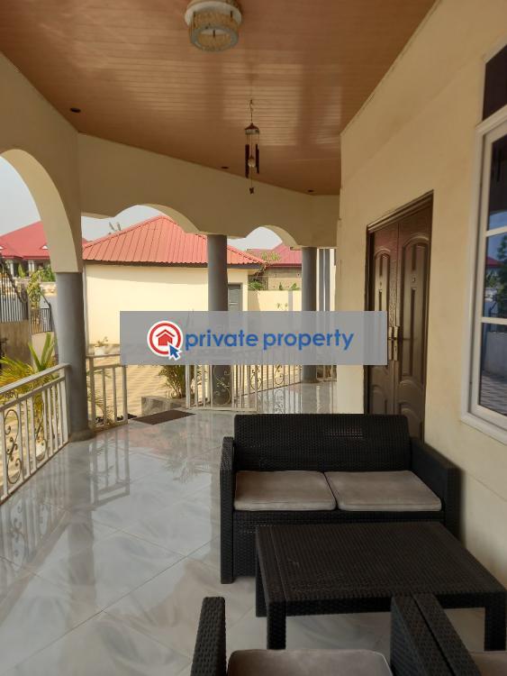 5 bedroom House For Sale &nbsp;pakyi No 2 on Santasi Road. Kumasi Metropolitan Ashanti - 8