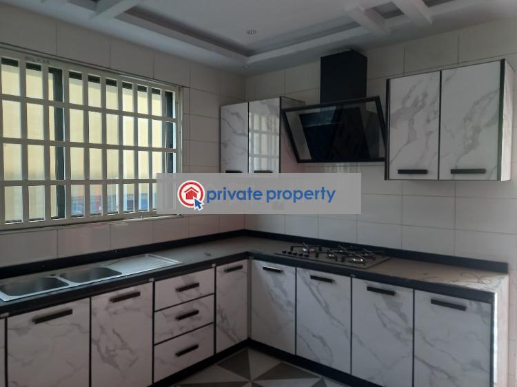 5 bedroom House For Sale &nbsp;kronum Near Suame. Kumasi Metropolitan Ashanti - 10