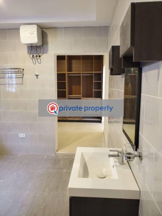 5 bedroom Townhouse For Sale &nbsp;lakeside Estate Accra Metropolitan  - 9
