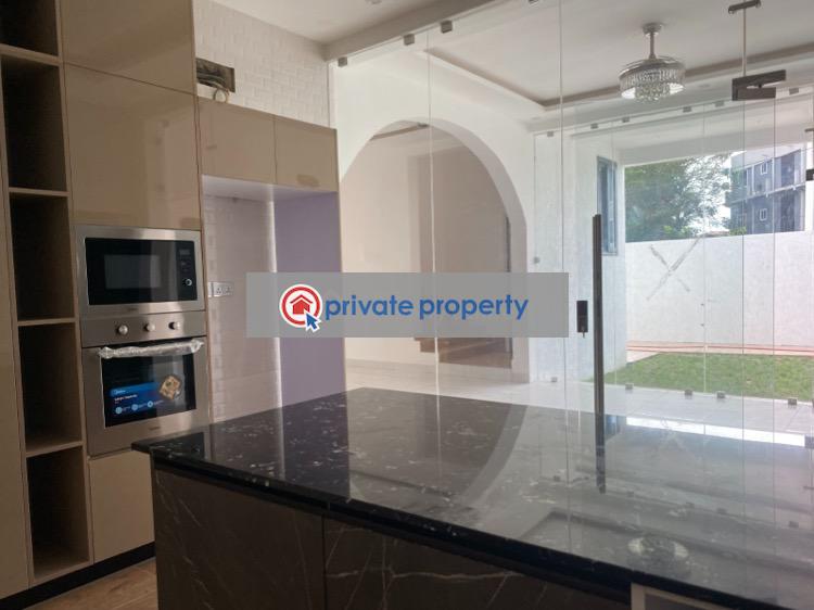 5 bedroom House For Sale &nbsp;roman Ridge Accra Metropolitan  - 16