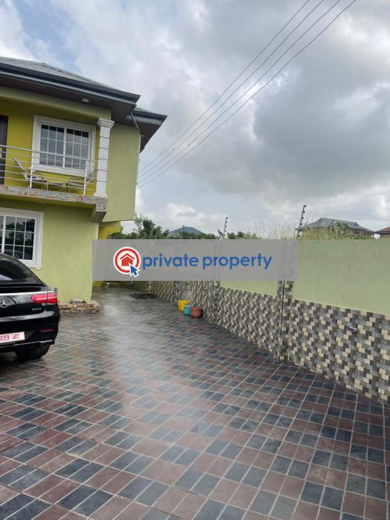 6 bedroom House For Sale nsawam Akuapim South Municipal Eastern Region