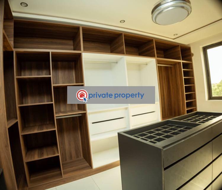 5 bedroom House For Sale &nbsp;roman Ridge Accra Metropolitan  - 19