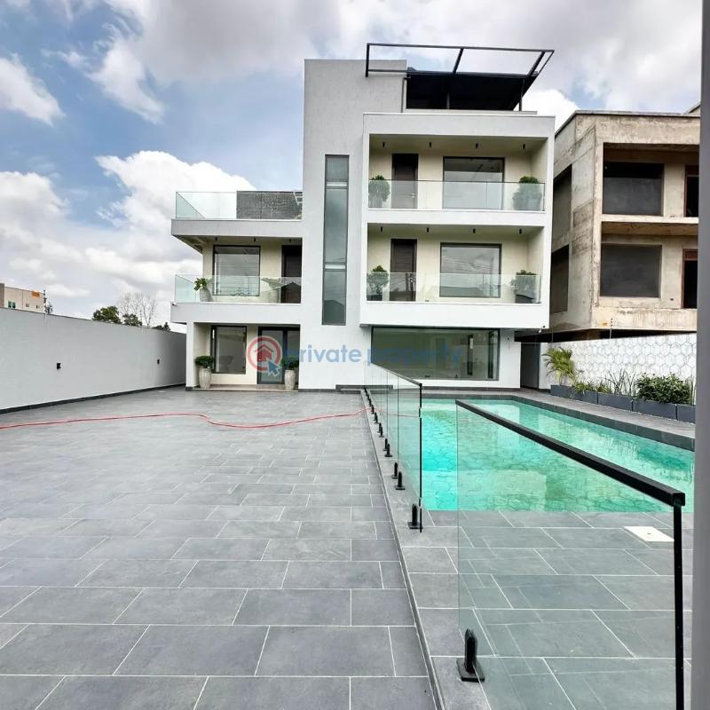 5 bedroom House For Sale Adjiriganor East Legon Accra - 0