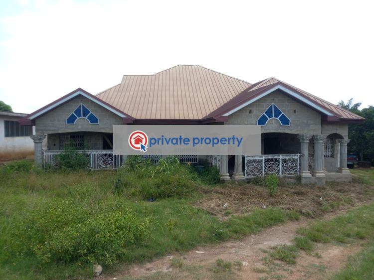 5 bedroom House For Sale &nbsp;juaben Near Ejisu. Ejisu-Juaben Municipal Ashanti - 1