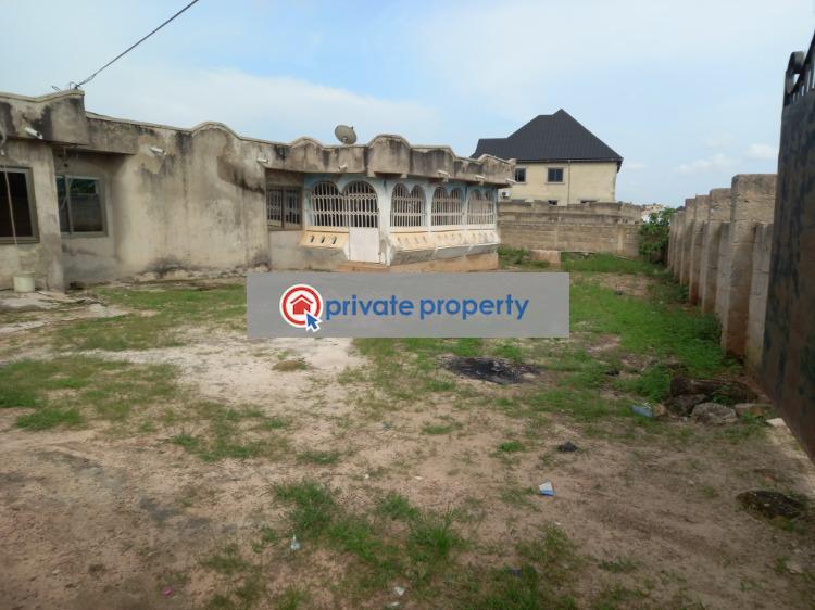 5 bedroom House For Sale &nbsp;kenyasi/ Buobai. Kumasi Metropolitan Ashanti - 5