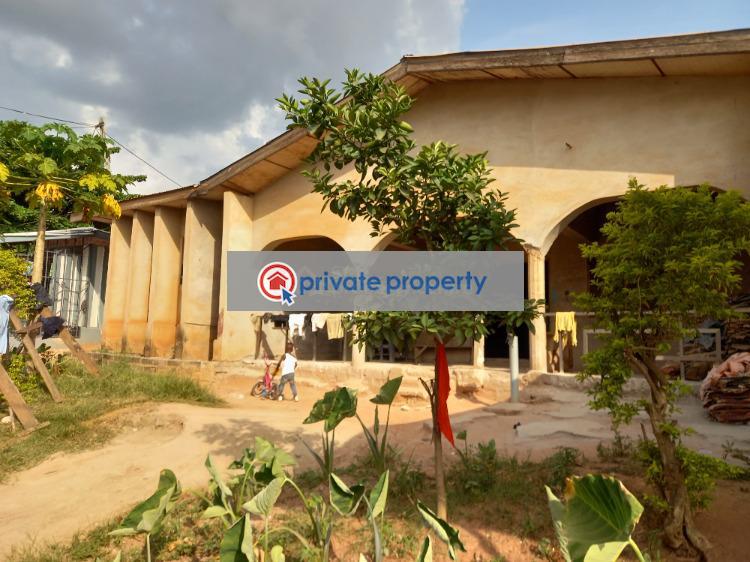 5 bedroom House For Sale &nbsp;parkoso Near Asokore Mampong. Kumasi Metropolitan Ashanti - 2
