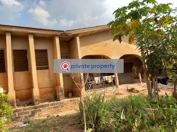 5 bedroom House For Sale &nbsp;parkoso Near Asokore Mampong. Kumasi Metropolitan Ashanti - 4