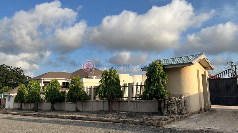 5 bedroom House For Sale Airport Hills Estate Tse Addo Accra - 2