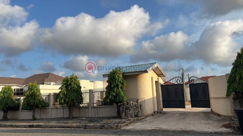 5 bedroom House For Sale Airport Hills Estate Tse Addo Accra - 3