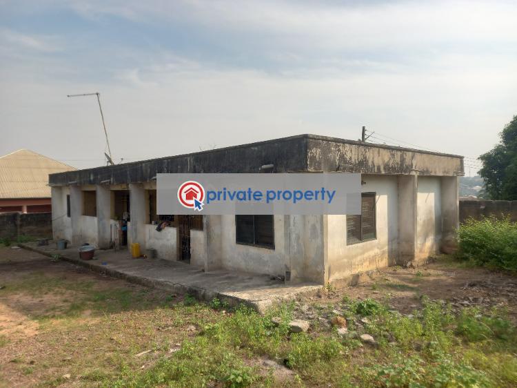 5 bedroom House For Sale &nbsp;tafo Adonpom Near Pankrono Estate. Kumasi Metropolitan Ashanti - 4