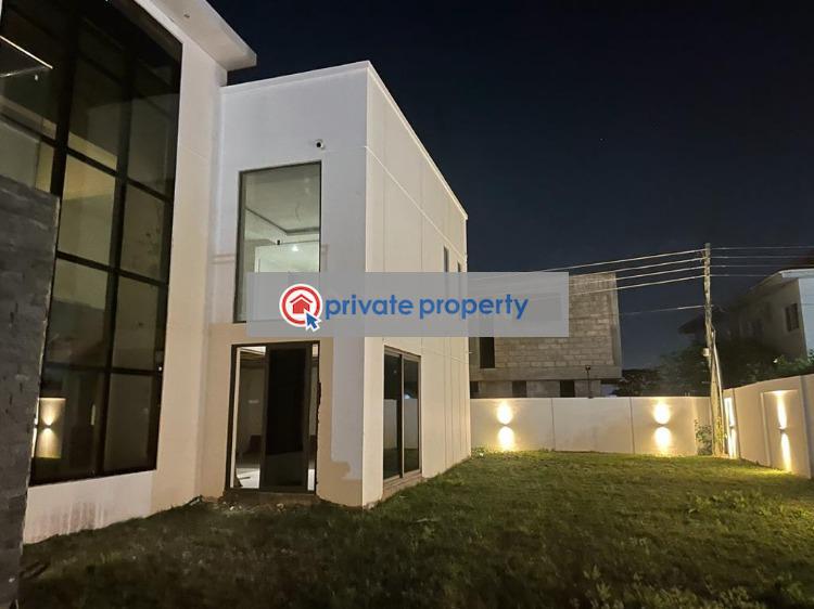 5 bedroom Detached Duplex For Sale &nbsp;airport Hill East Airport Airport Residential Area Accra - 2