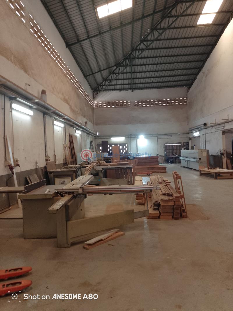 Warehouse For Rent Near Melcom Spintex Road Accra - 3